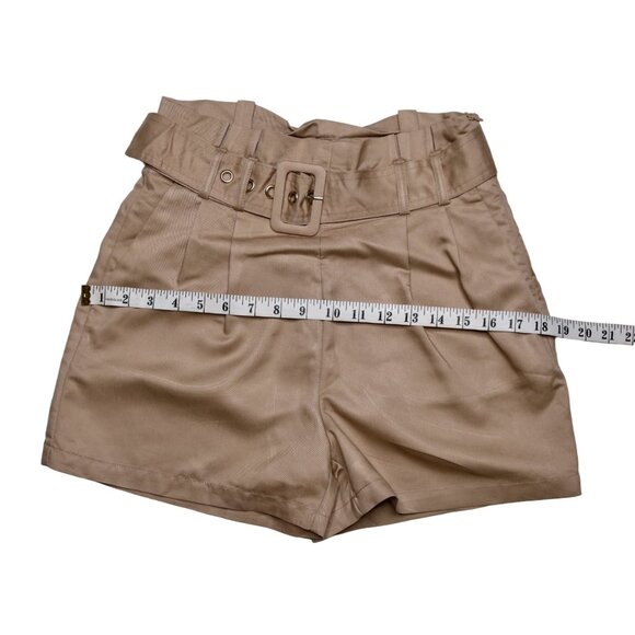 Dynamite Women's Tan Brown Shorts with Chunky Belt, size Small - Picture 7 of 10